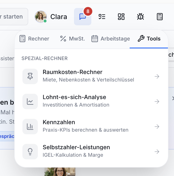 Dropdown-Menü Spezial-Rechner der Effizienz Praxis App. Liste mit Icons: Raumkosten, Lohnt-es-sich-Analyse, Kennzahlen, Selbstzahler-Leistungen.