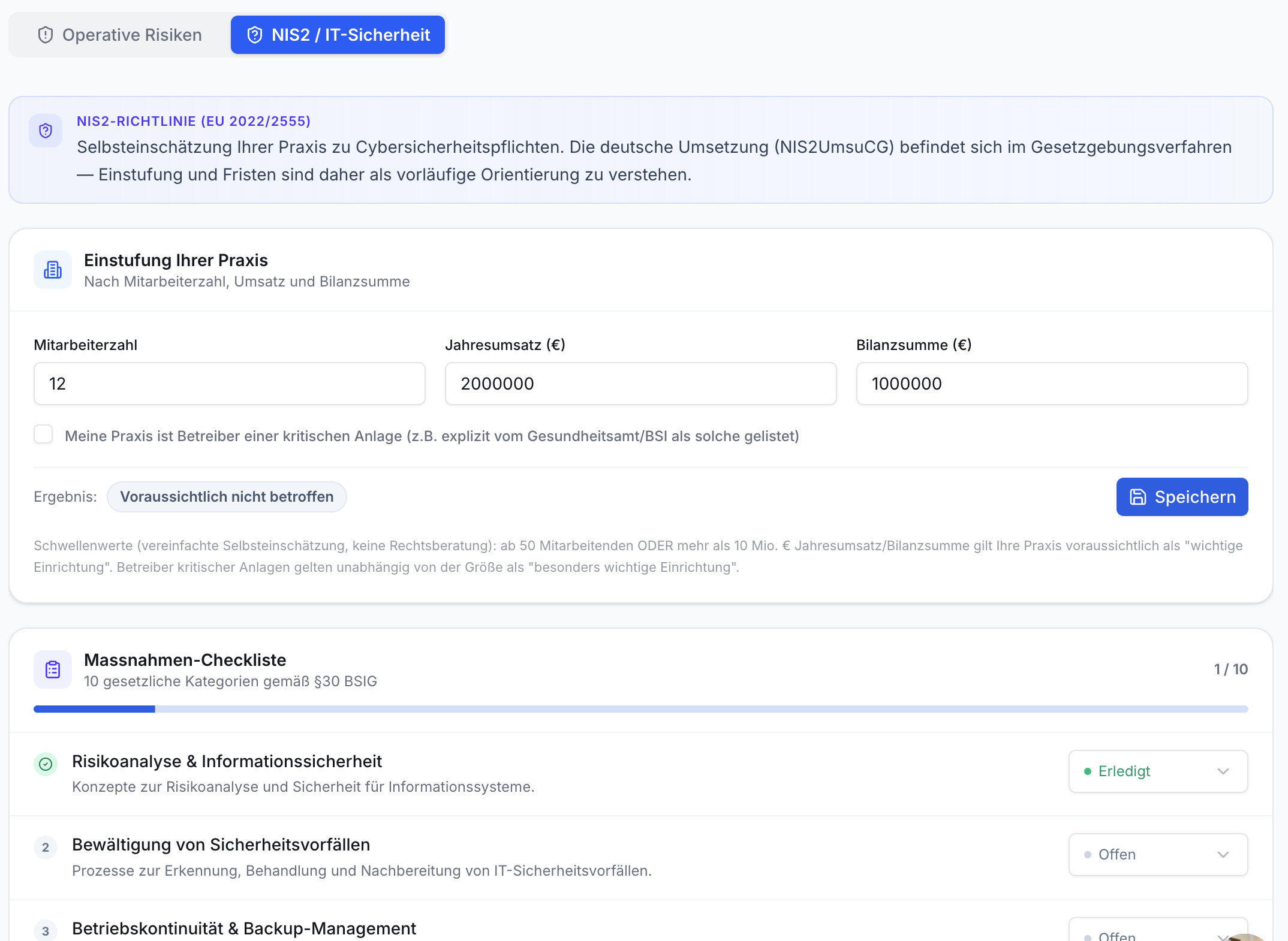 NIS2-Modul der Praxissoftware. Eingabefelder für Mitarbeiterzahl, Umsatz, Bilanzsumme. Ergebnis: voraussichtlich nicht betroffen. Maßnahmen-Checkliste.
