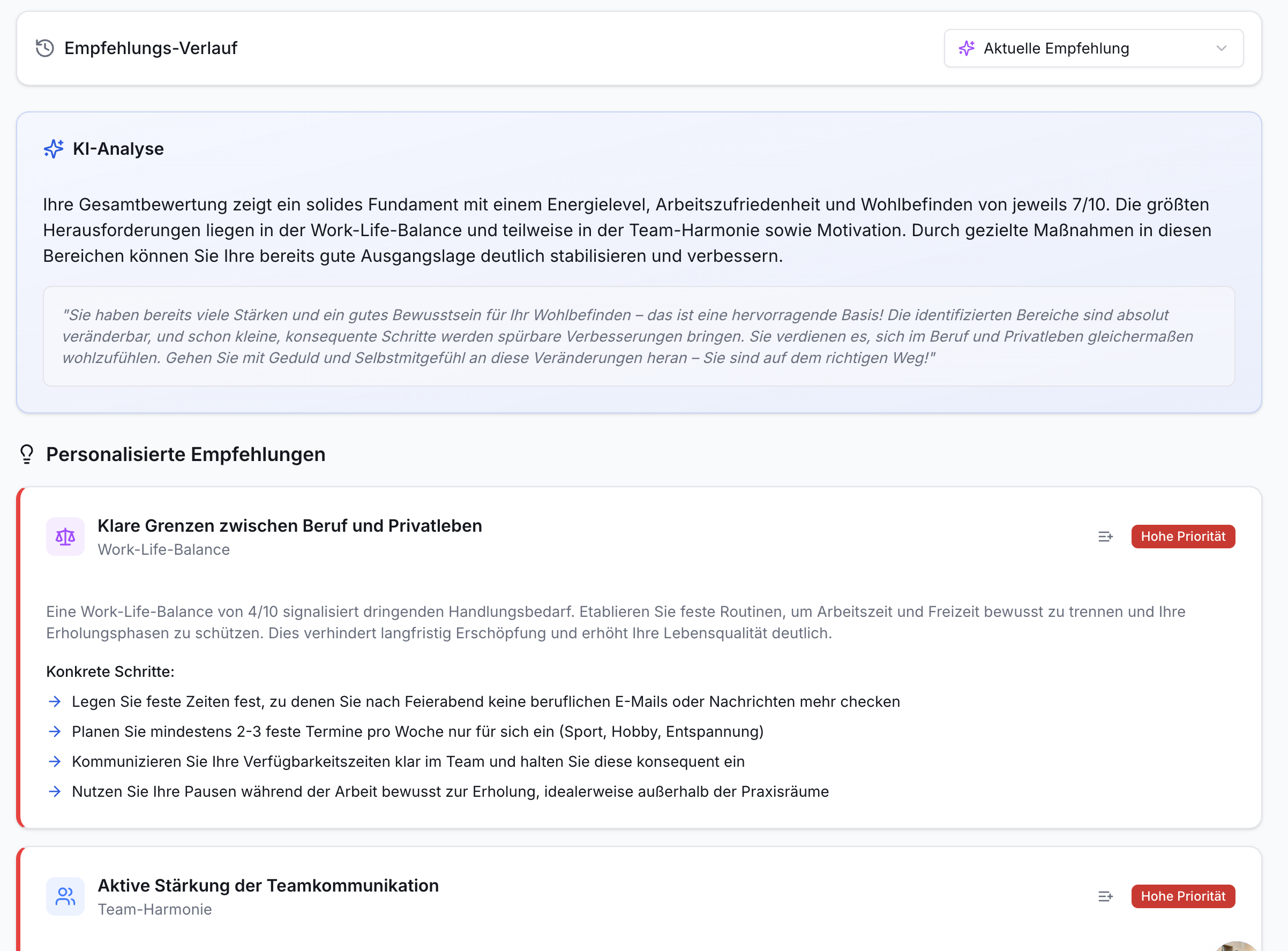 App-Ansicht der KI-Empfehlungen: Analyse 7/10, Handlungsbedarf Work-Life-Balance (4/10). Zwei priorisierte Karten mit konkreten Schritten.