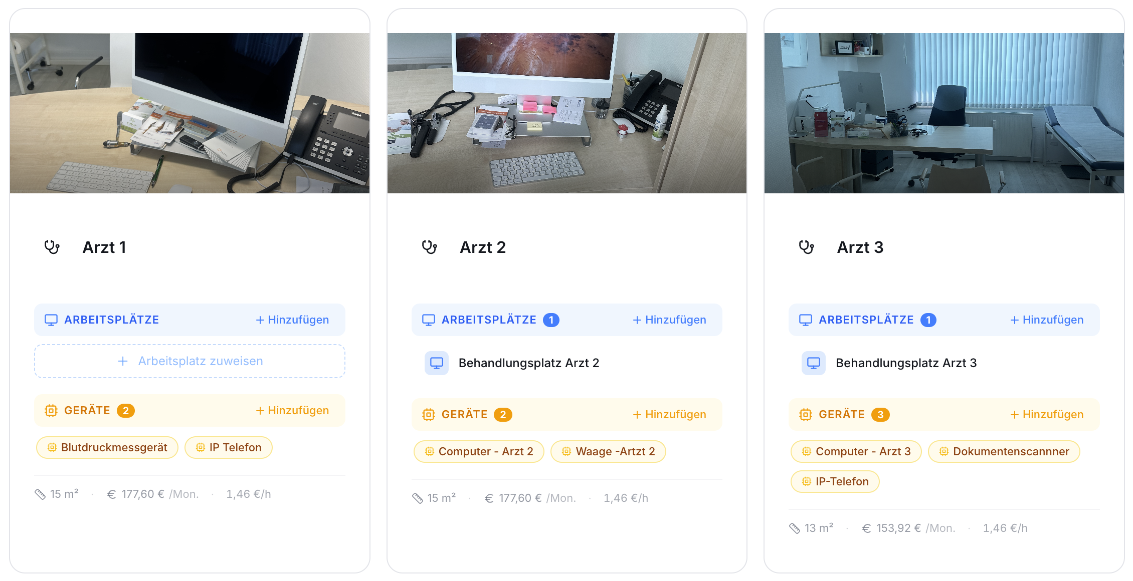 Drei Raumkarten Arzt 1-3 mit Fotos. Details: zugewiesene Arbeitsplätze, Geräte (2-3 pro Raum, zB Blutdruck, Computer), Fläche und Kosten.